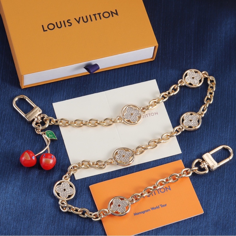 Louis Vuitton Key chain bag chain